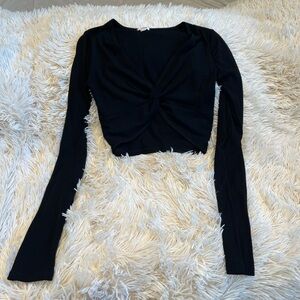 SZ SMALL BLACK GARAGE CROP TOP